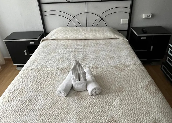 Hostal-restaurante San Roque Otel *